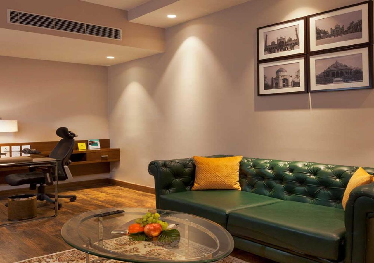 The Atlantes Suite Near Delhi Airport Νέο Δελχί Εξωτερικό φωτογραφία